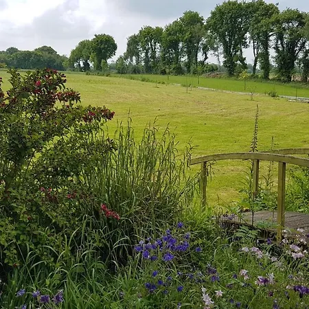 Le Jardin Des Chenes